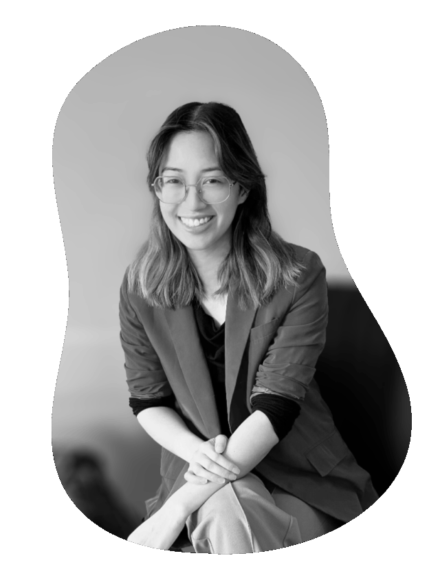 Marriage and family therapist in Amsterdam providing online and evening sessions for couples, individuals
